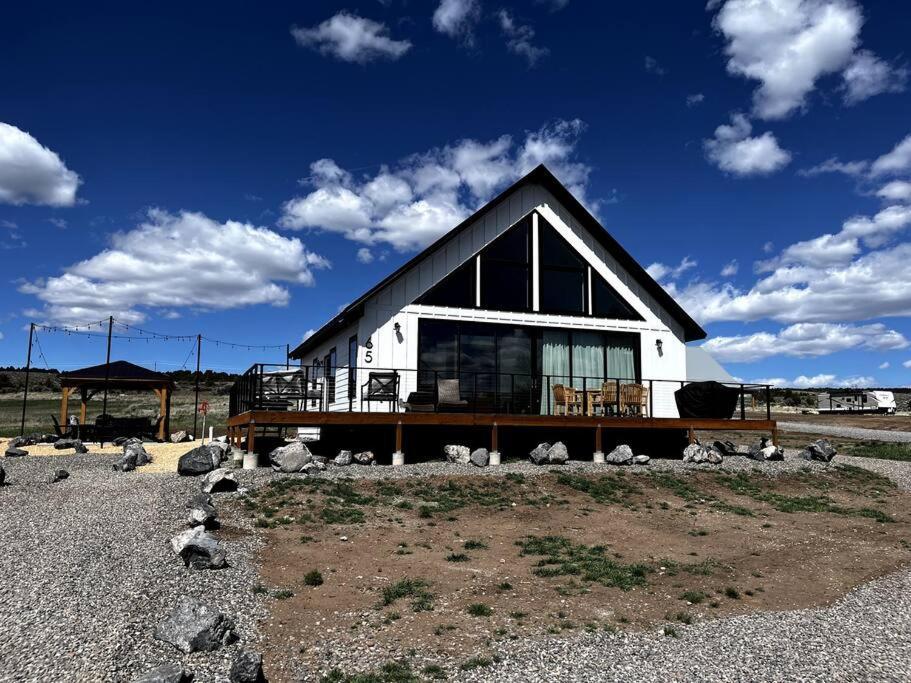 Vila Red Rock Retreat Stunning Floor To Ceiling Views Hatch Exteriér fotografie